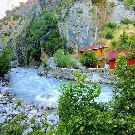 Kapuzbasi Selalesi Bastuerk Dinlenme Tesisleri Buyukcakir Exterior foto