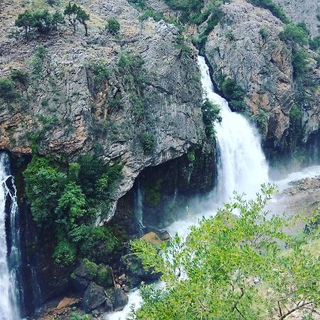 Kapuzbasi Selalesi Bastuerk Dinlenme Tesisleri Buyukcakir Exterior foto