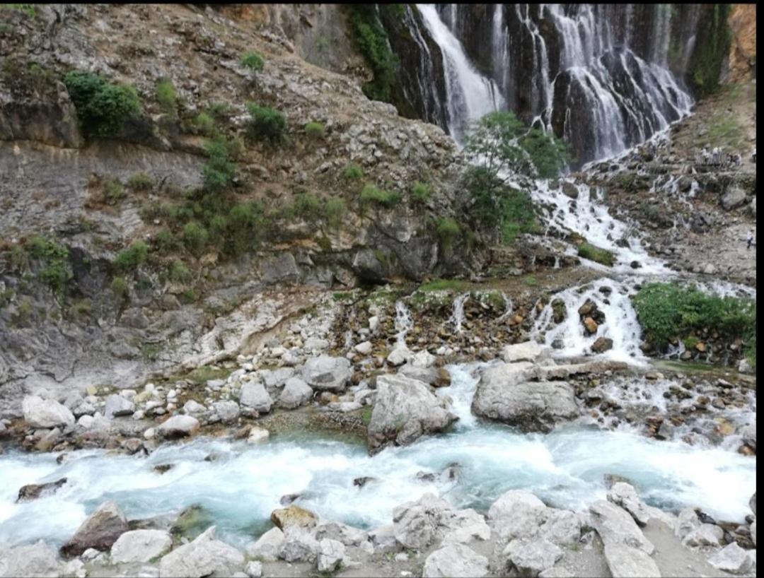 Kapuzbasi Selalesi Bastuerk Dinlenme Tesisleri Buyukcakir Exterior foto